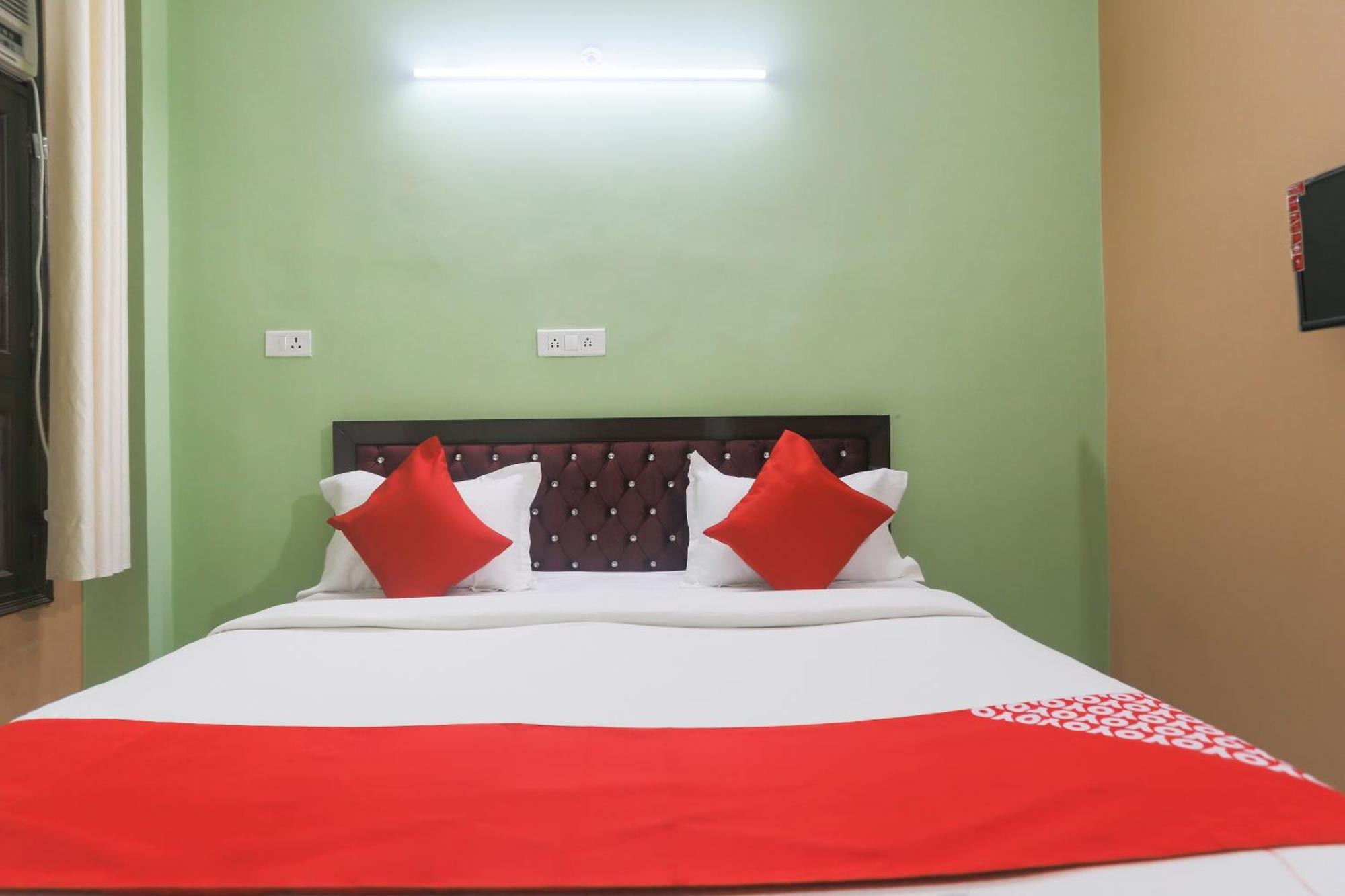 Hotel O Gdd Kuteer Нойда Экстерьер фото