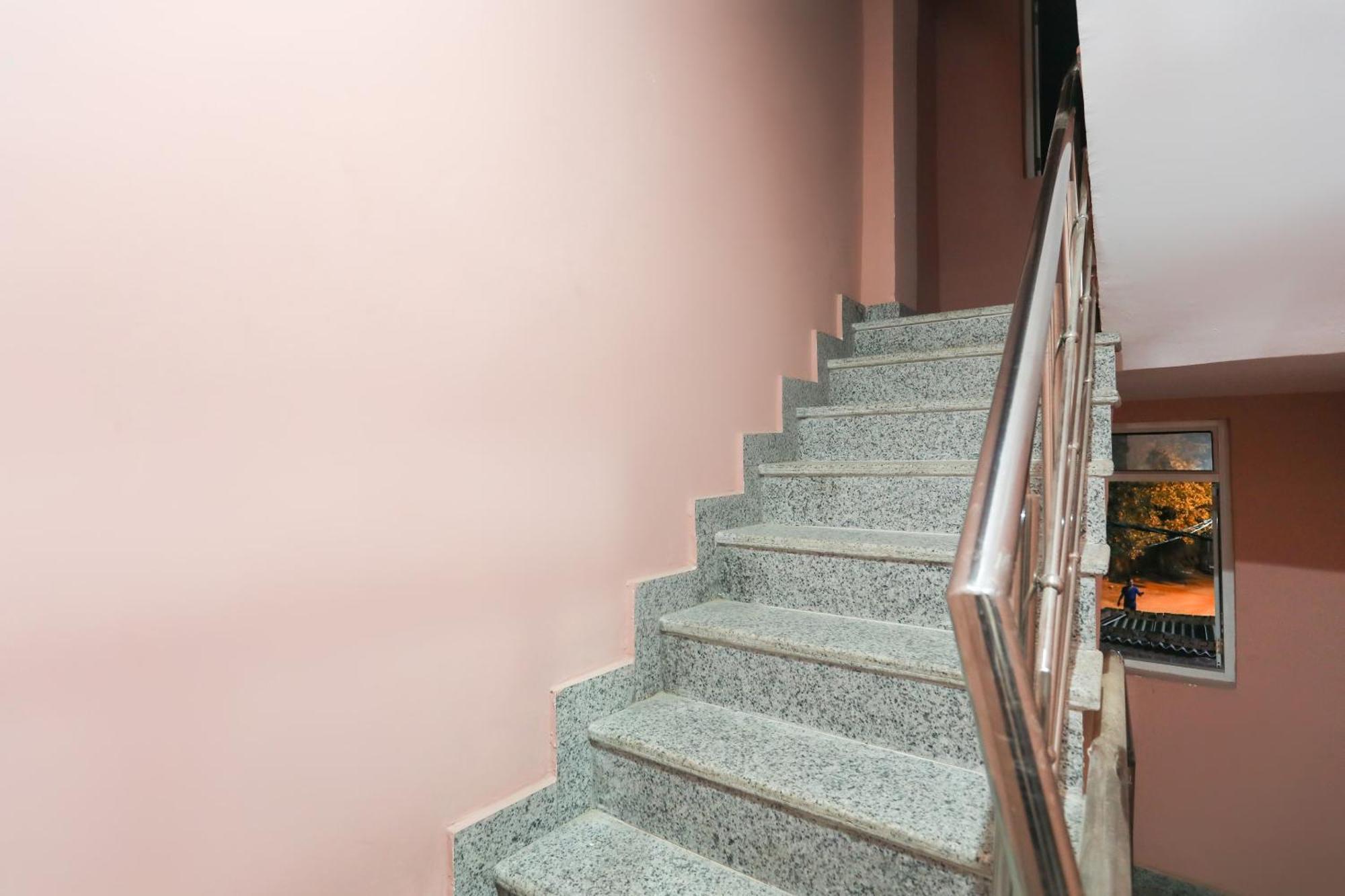 Hotel O Gdd Kuteer Нойда Экстерьер фото